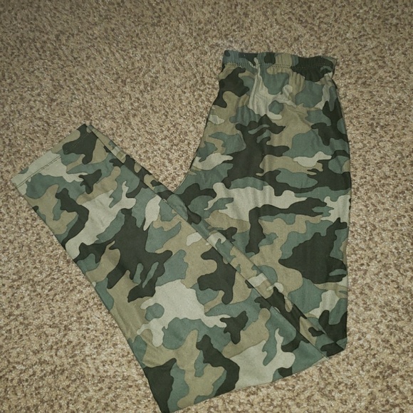 Pink Republic Pants - Nwot Camouflage leggings